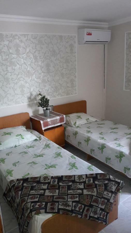 Na Shapsug Guest House Gagra Exterior photo